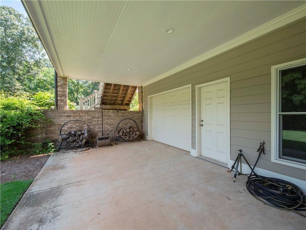 594 Peachtree Road Hoschton, GA 30548 - Photo 75 of 96