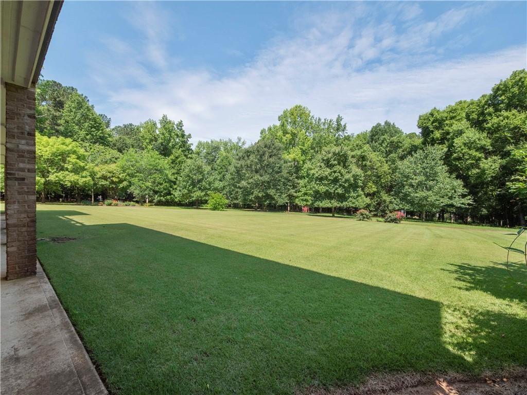 594 Peachtree Road Hoschton, GA 30548 - Photo 77 of 96