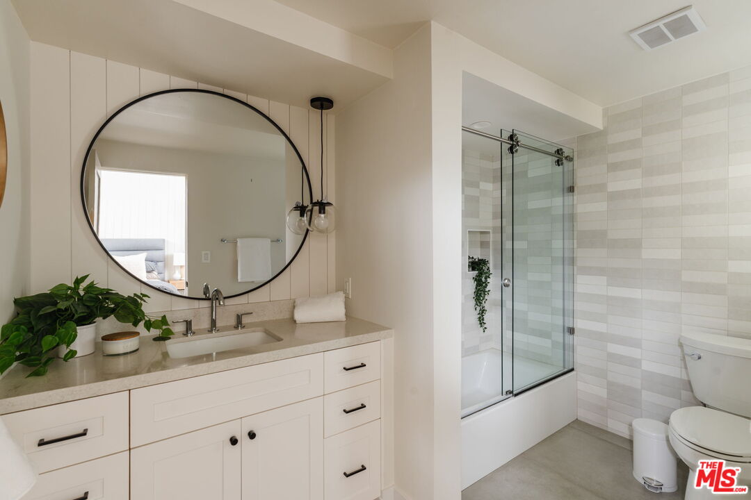 13210 Fiji Way, Unit M Marina del Rey, CA 90292 - Photo 16 of 23