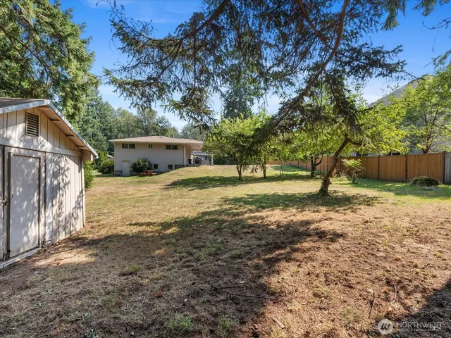 $900,000 | 15031 78th Avenue Northeast, Kenmore, WA 98028