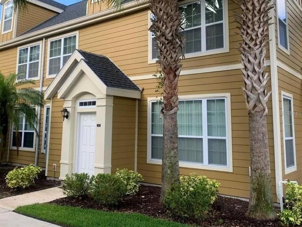 5591 Rosehill Road, Unit 104 Sarasota, FL 34233 - Photo 1 of 16