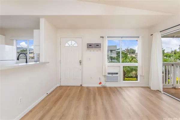 $500,000 | 94-510 Lumiaina Street, Unit T202, Waipahu, HI 96797