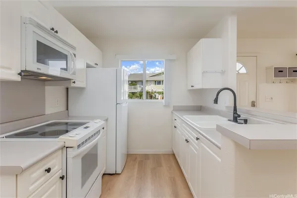 $500,000 | 94-510 Lumiaina Street, Unit T202, Waipahu, HI 96797