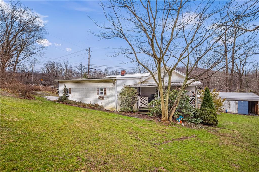 497 Three Mile Hill Mount Pleasant, PA 15666 - Photo 3 of 21