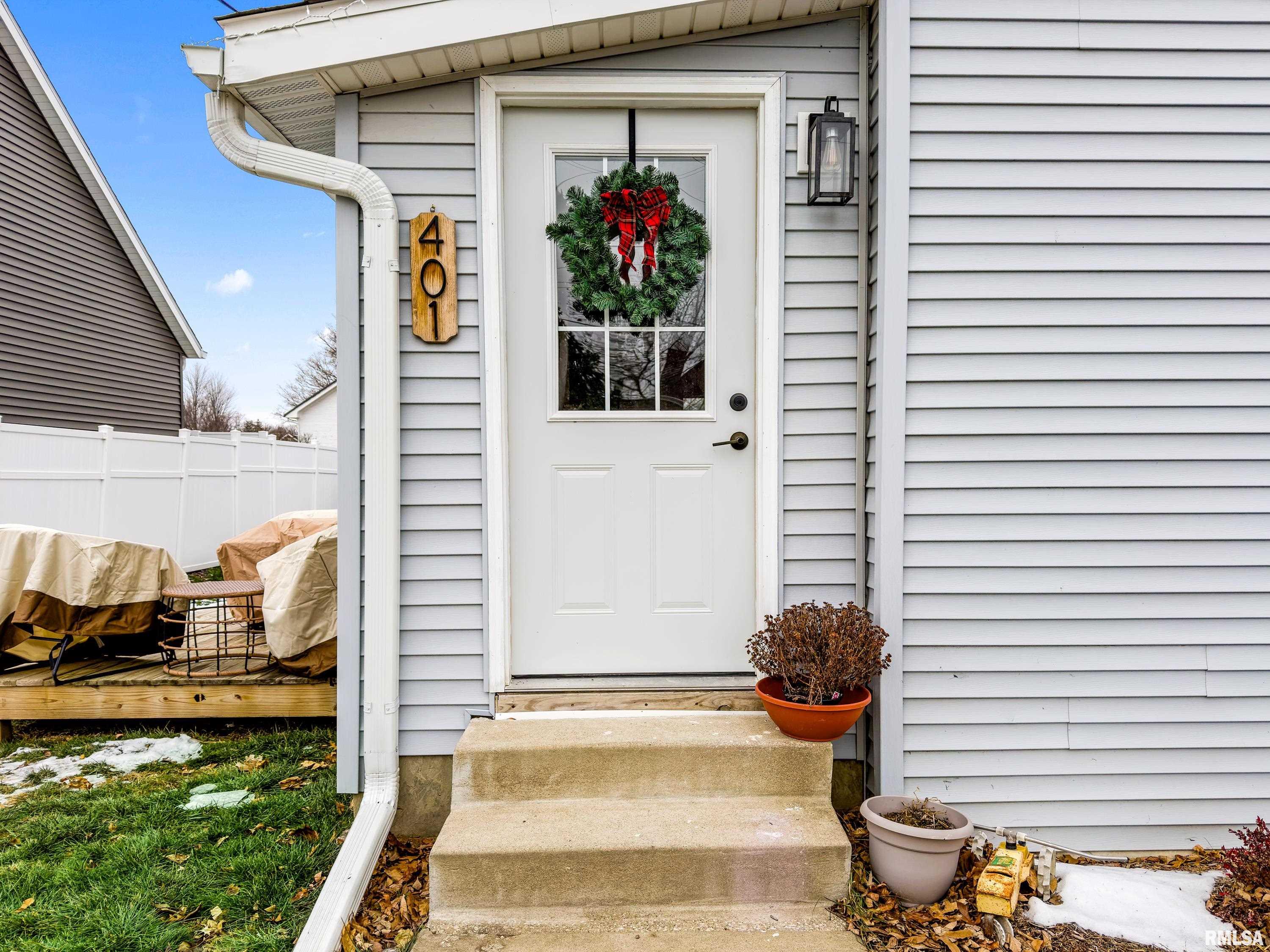 401 South Harris Street Tremont, IL 61568 - Photo 2 of 21