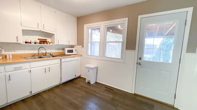 $115,000 | 305 East Augusta Avenue, Augusta, KS 67010