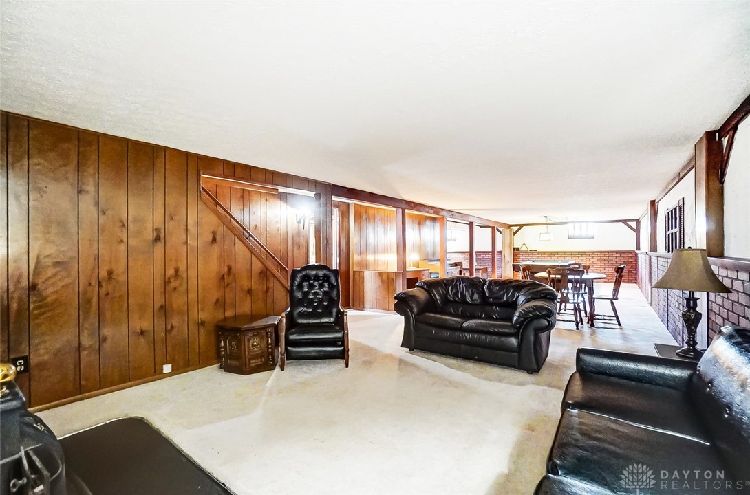5304 West Ridgewood Road Springfield, OH 45503 - Photo 34 of 59