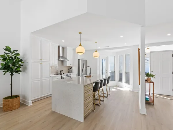 $8,000 | 5828 Jimmy Buffett Mem Highway, Unit 30, Indian River Shores, FL 32963