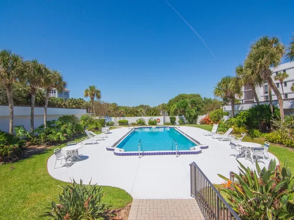 $8,000 | 5828 Jimmy Buffett Mem Highway, Unit 30, Indian River Shores, FL 32963