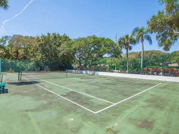 $8,000 | 5828 Jimmy Buffett Mem Highway, Unit 30, Indian River Shores, FL 32963