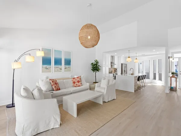 $8,000 | 5828 Jimmy Buffett Mem Highway, Unit 30, Indian River Shores, FL 32963