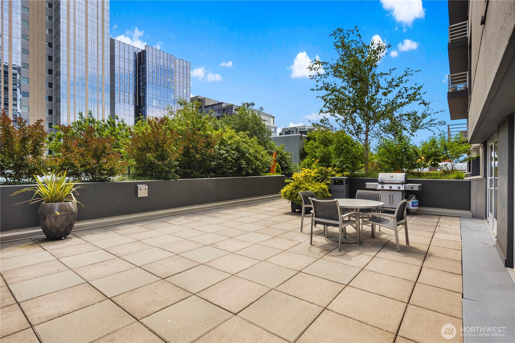 1415 2nd Avenue, Unit 1106 Seattle, WA 98101 - Photo 24 of 30 a view of outdoor space with a sitting space