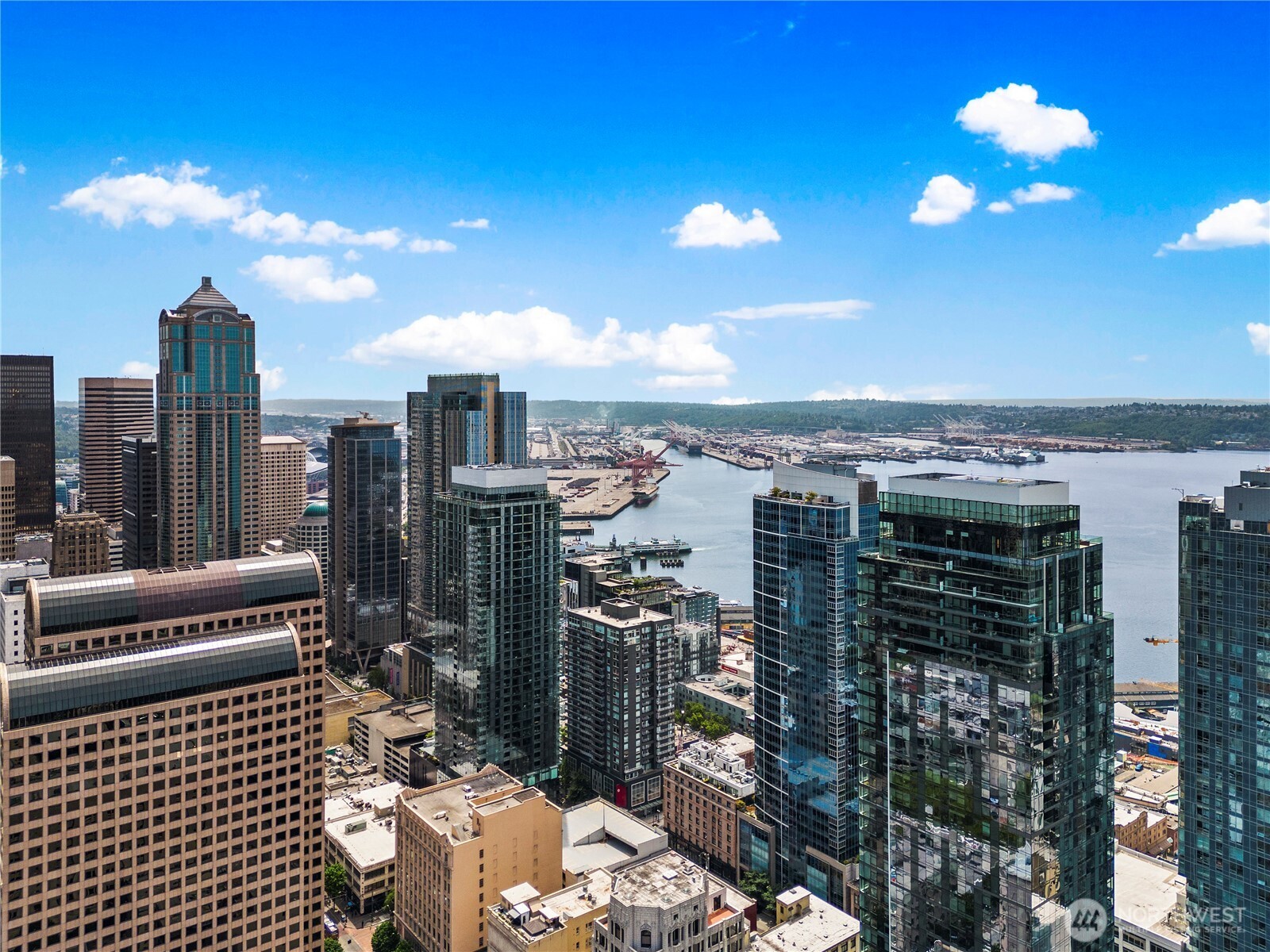 1415 2nd Avenue, Unit 1106 Seattle, WA 98101 - Photo 30 of 30 a view of a balcony with city view