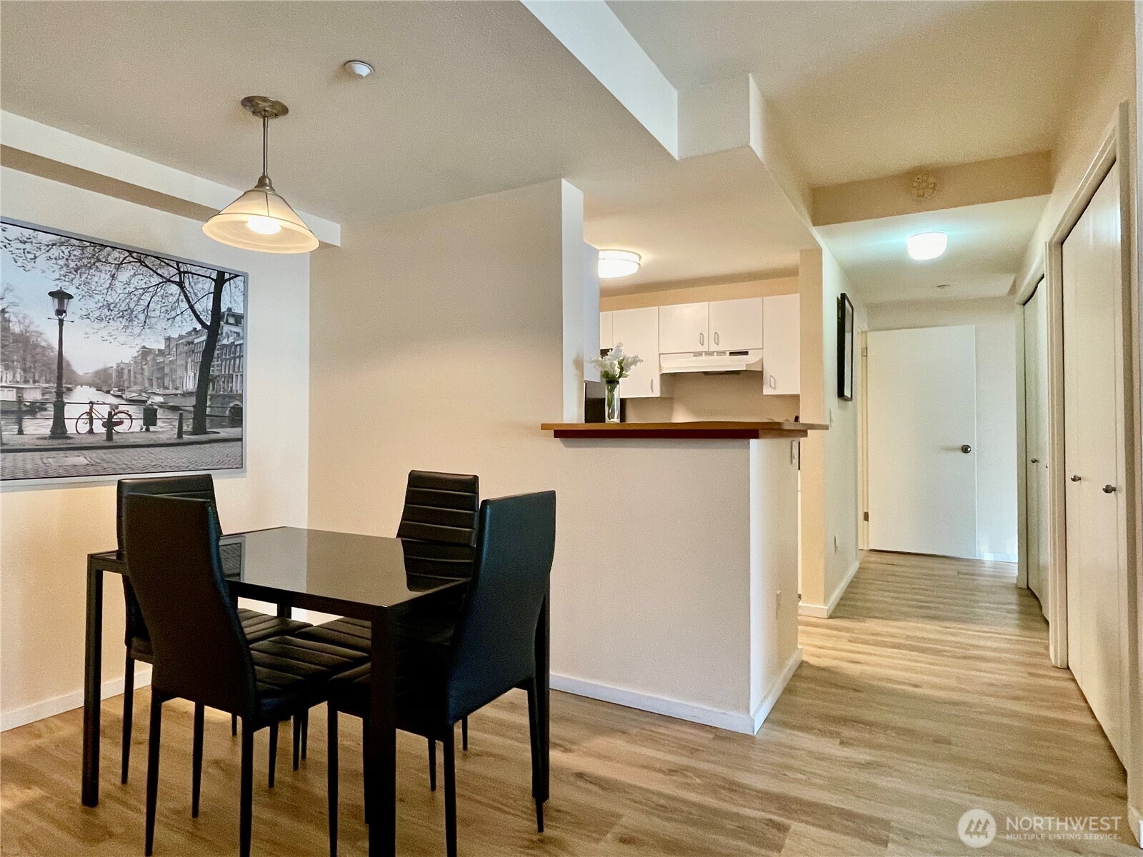 1415 2nd Avenue, Unit 1106 Seattle, WA 98101 - Photo 7 of 30 a dining room with furniture and window