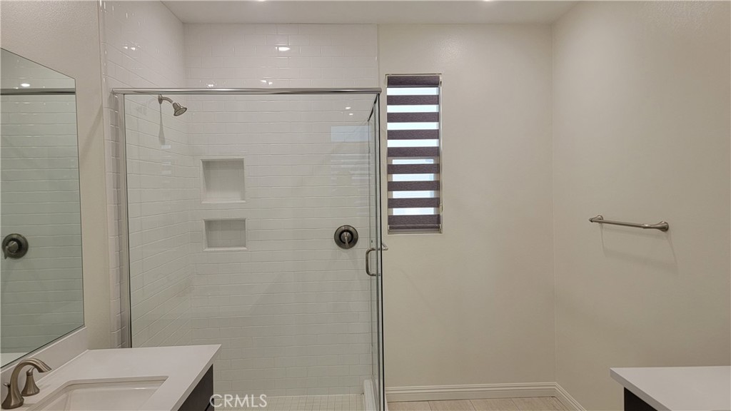 112 Acamar Irvine, CA 92618 - Photo 15 of 28