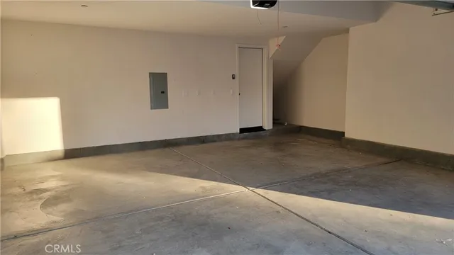 $5,050 | 112 Acamar, Irvine, CA 92618