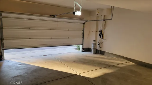 $5,050 | 112 Acamar, Irvine, CA 92618