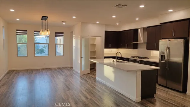 $5,050 | 112 Acamar, Irvine, CA 92618