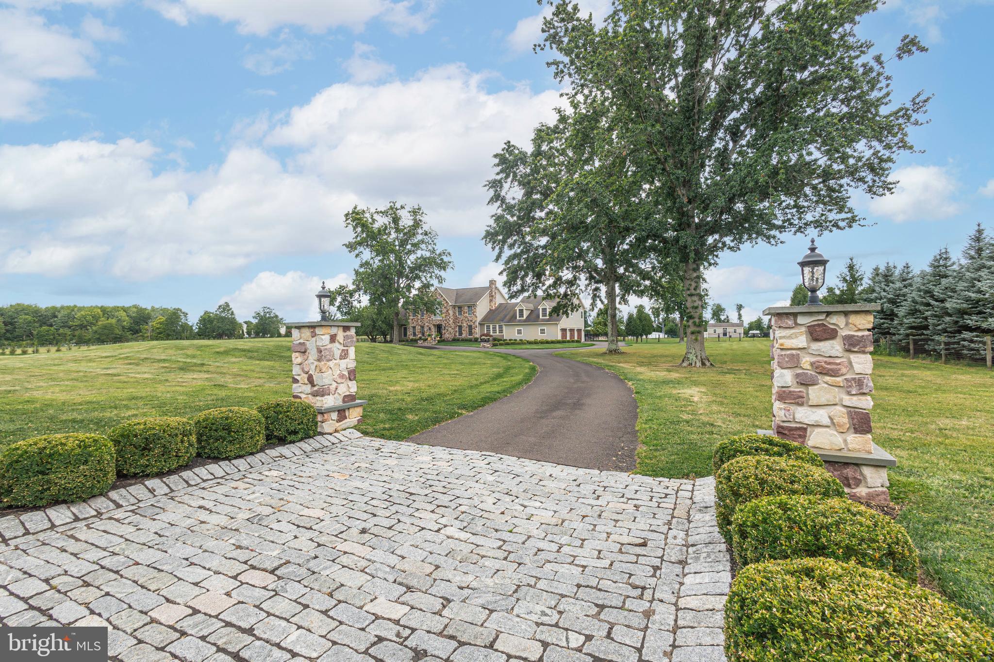 1349 Wrightstown Road Newtown, PA 18940 - Photo 4 of 136 Gallery Image 4