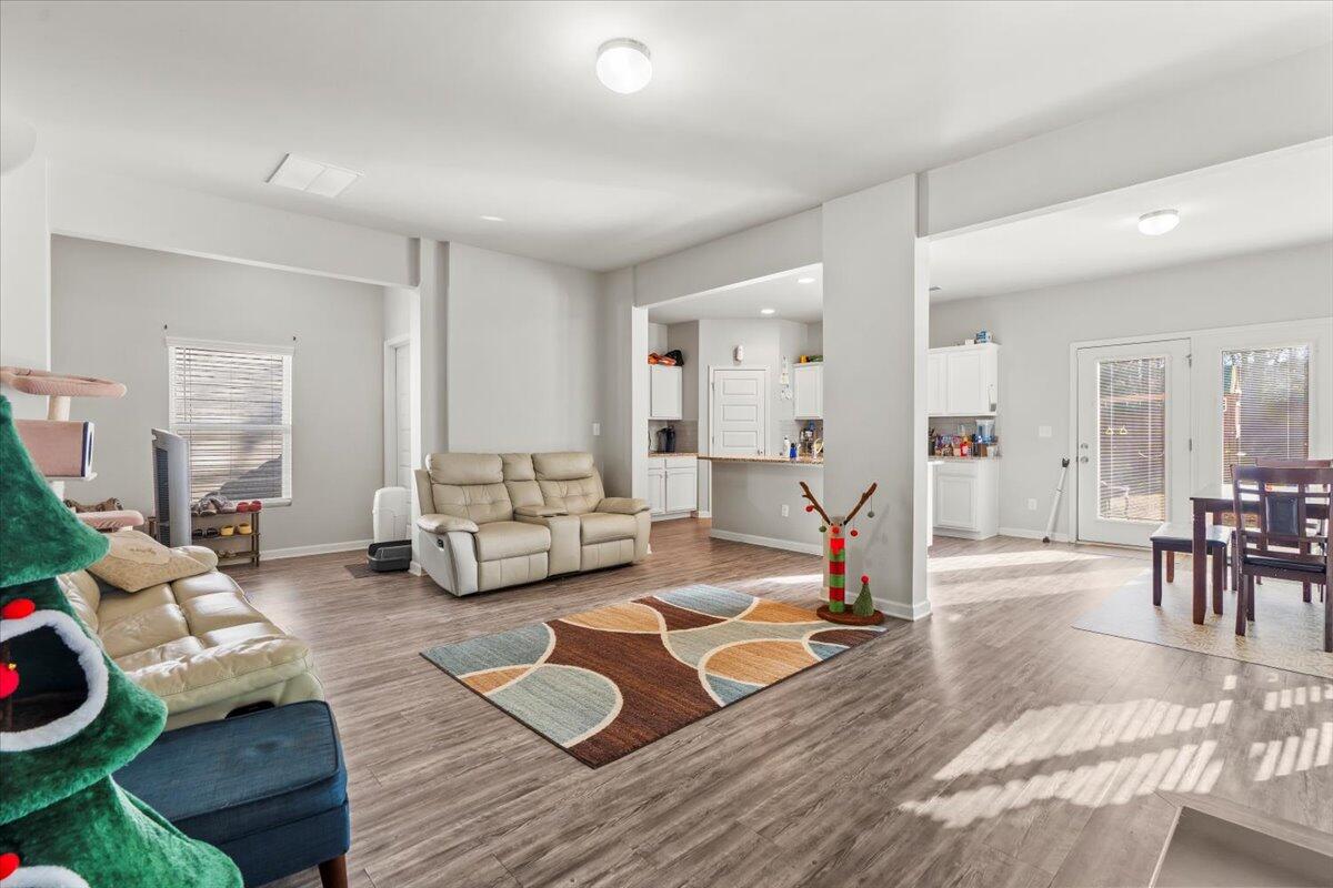 293 Claudia Drive Grovetown, GA 30813 - Photo 8 of 22 09-Living Room