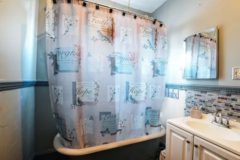 $564,900 | 170-172 Adams Street, New Bedford, MA 02746