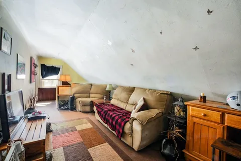 $564,900 | 170-172 Adams Street, New Bedford, MA 02746