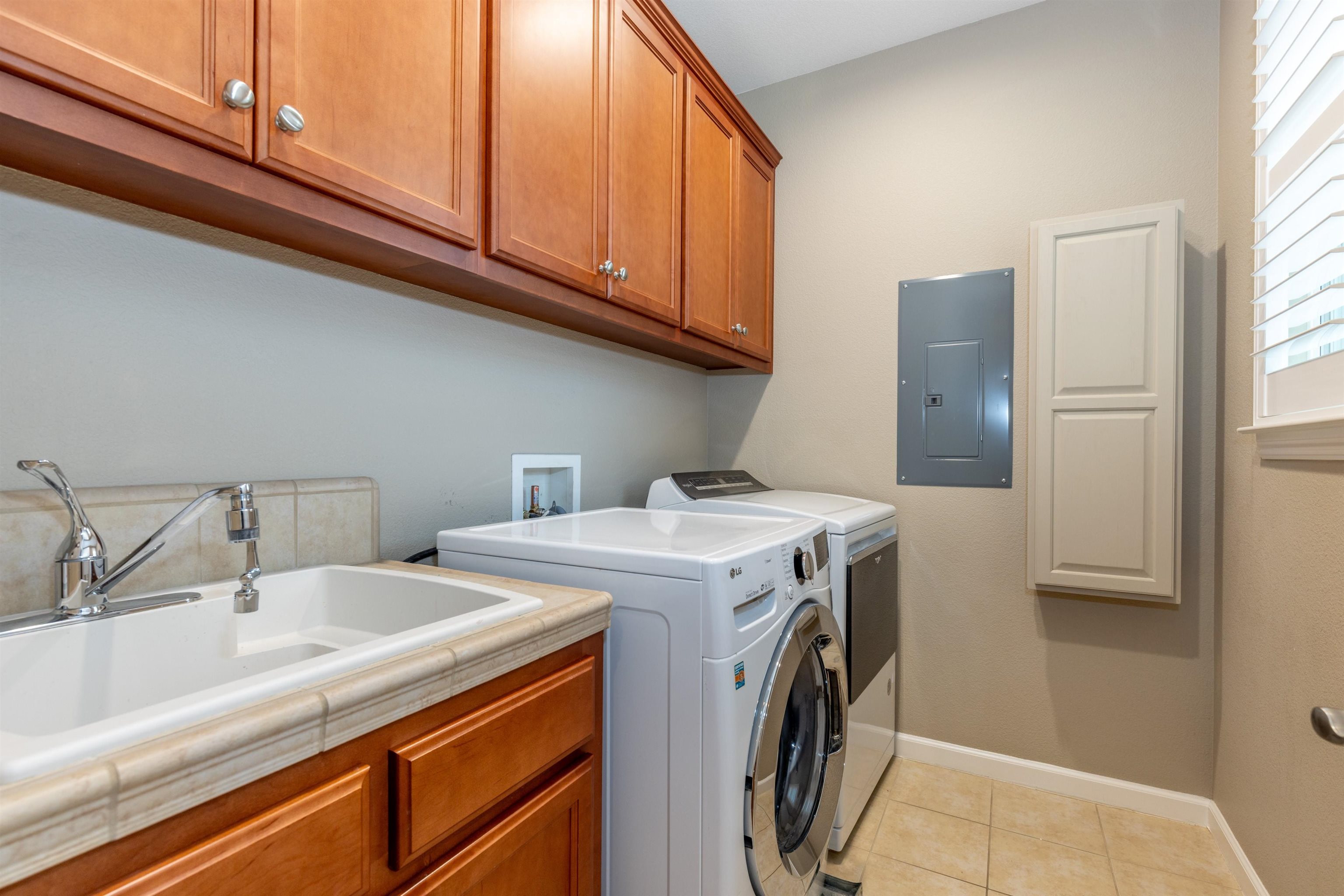 1384 Buckhorn Creek Road Livermore, CA 94550 - Photo 34 of 60