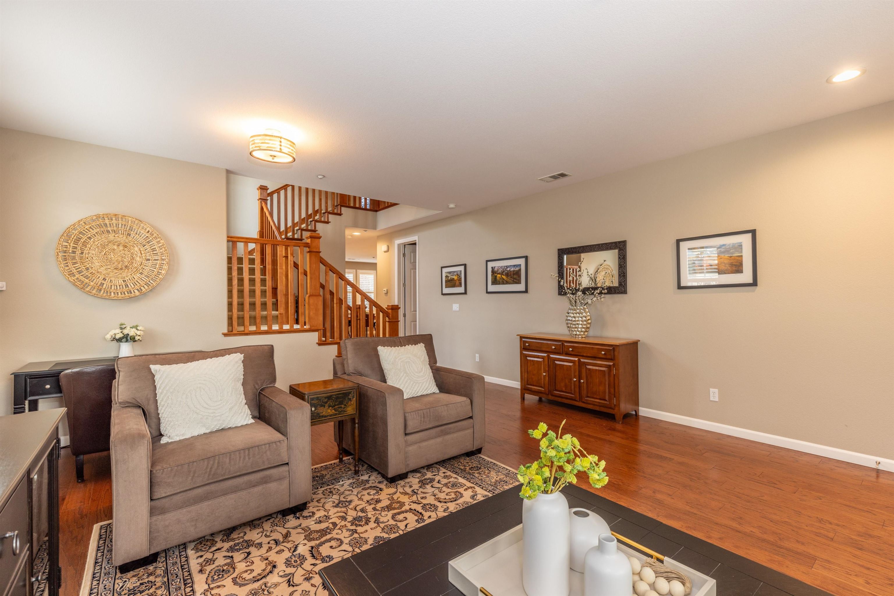 1384 Buckhorn Creek Road Livermore, CA 94550 - Photo 8 of 60