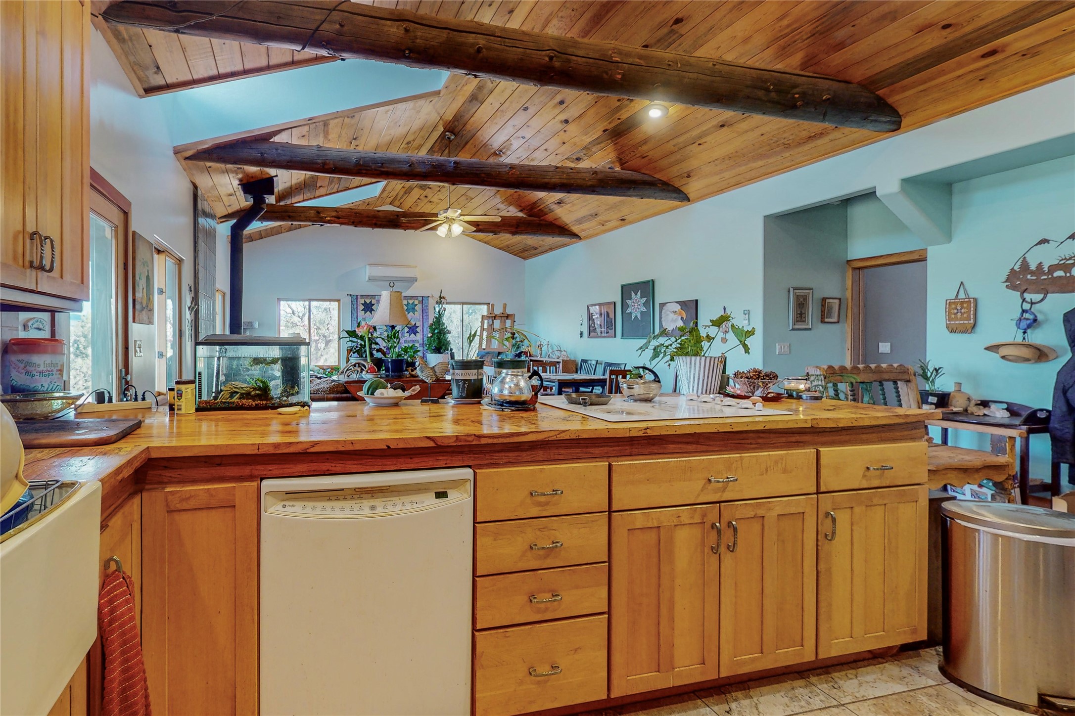 29 County Road B41E Ribera, NM 87560 - Photo 13 of 23