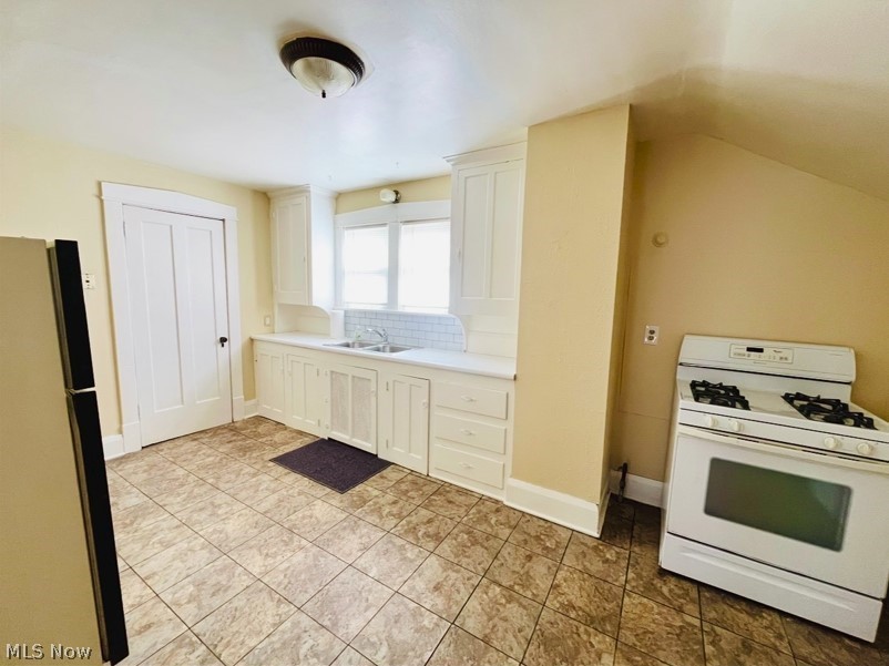 3114 Neosho Road, Unit UP Youngstown, OH 44511 - Photo 6 of 16