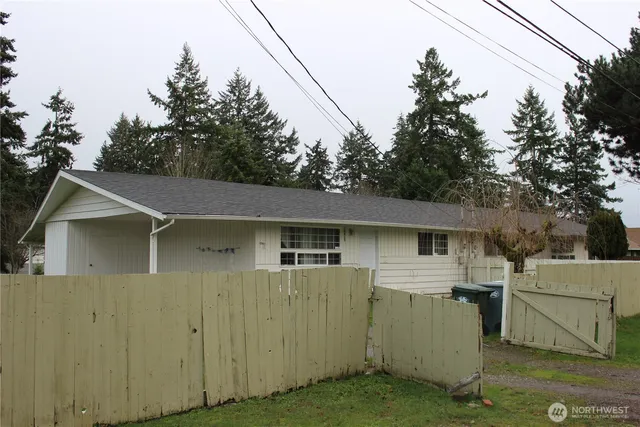 $549,950 | 10415 Wilkeson Street South, Tacoma, WA 98444