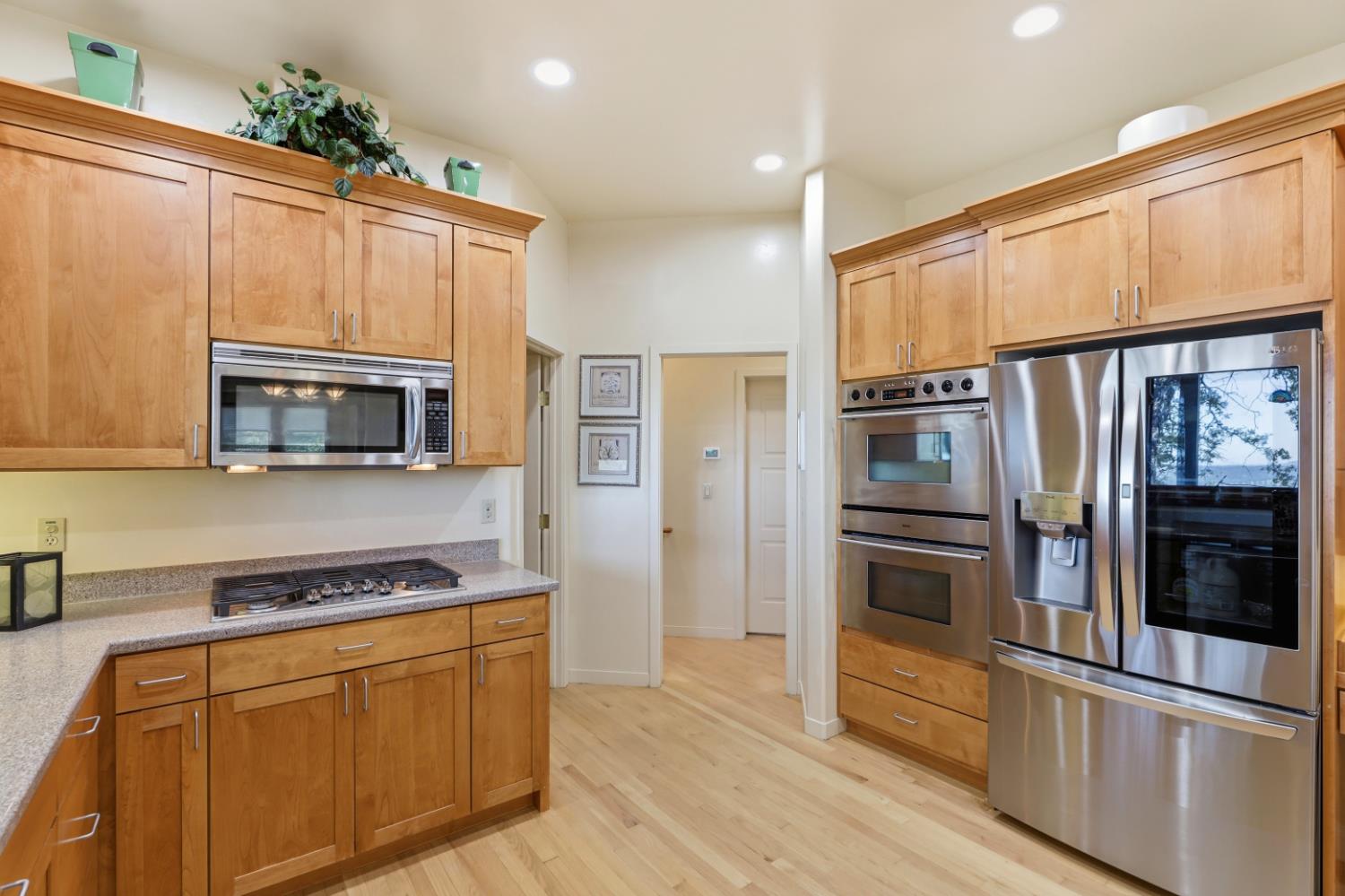 6840 Gallagher Road Pilot Hill, CA 95664 - Photo 20 of 45 Refrigerator included.