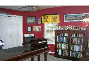 20 Easy Street Mitchell, IN 47446 - Photo 3 of 6 Gallery Image 3
