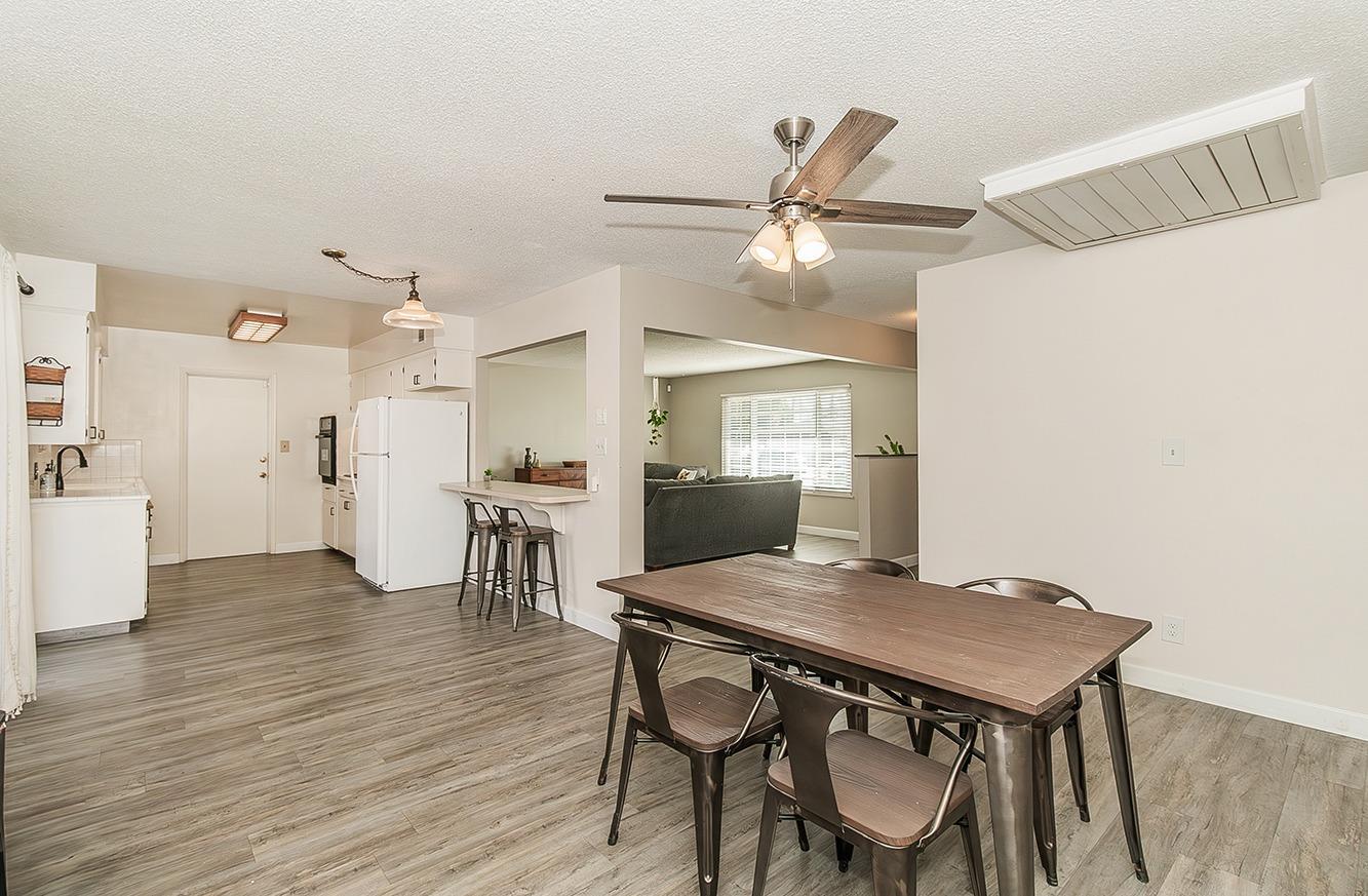 572 West Huntsman Avenue Reedley, CA 93654 - Photo 8 of 27 Gallery Image 8