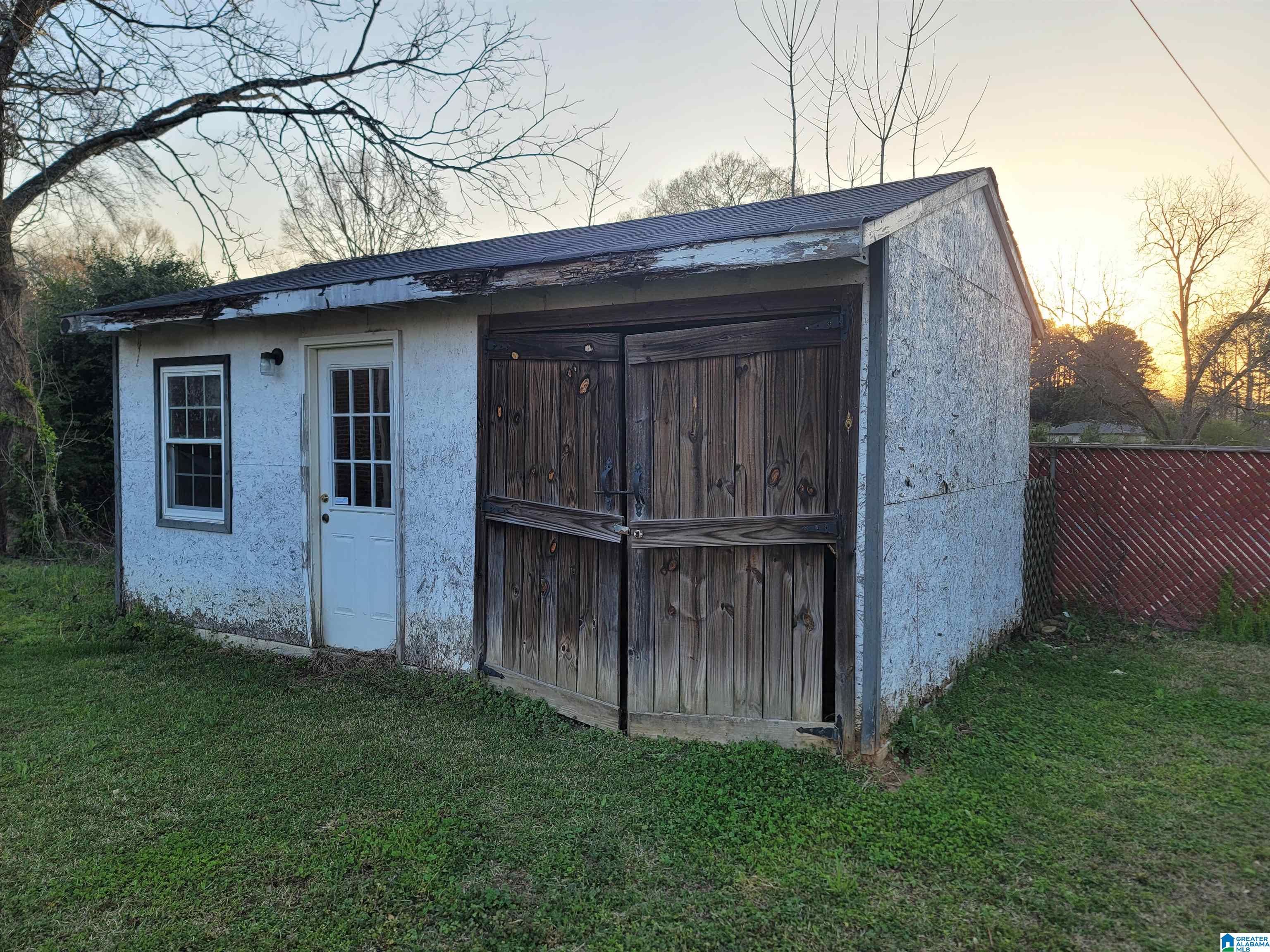 501 Main Street Weaver, AL 36277 - Photo 8 of 34