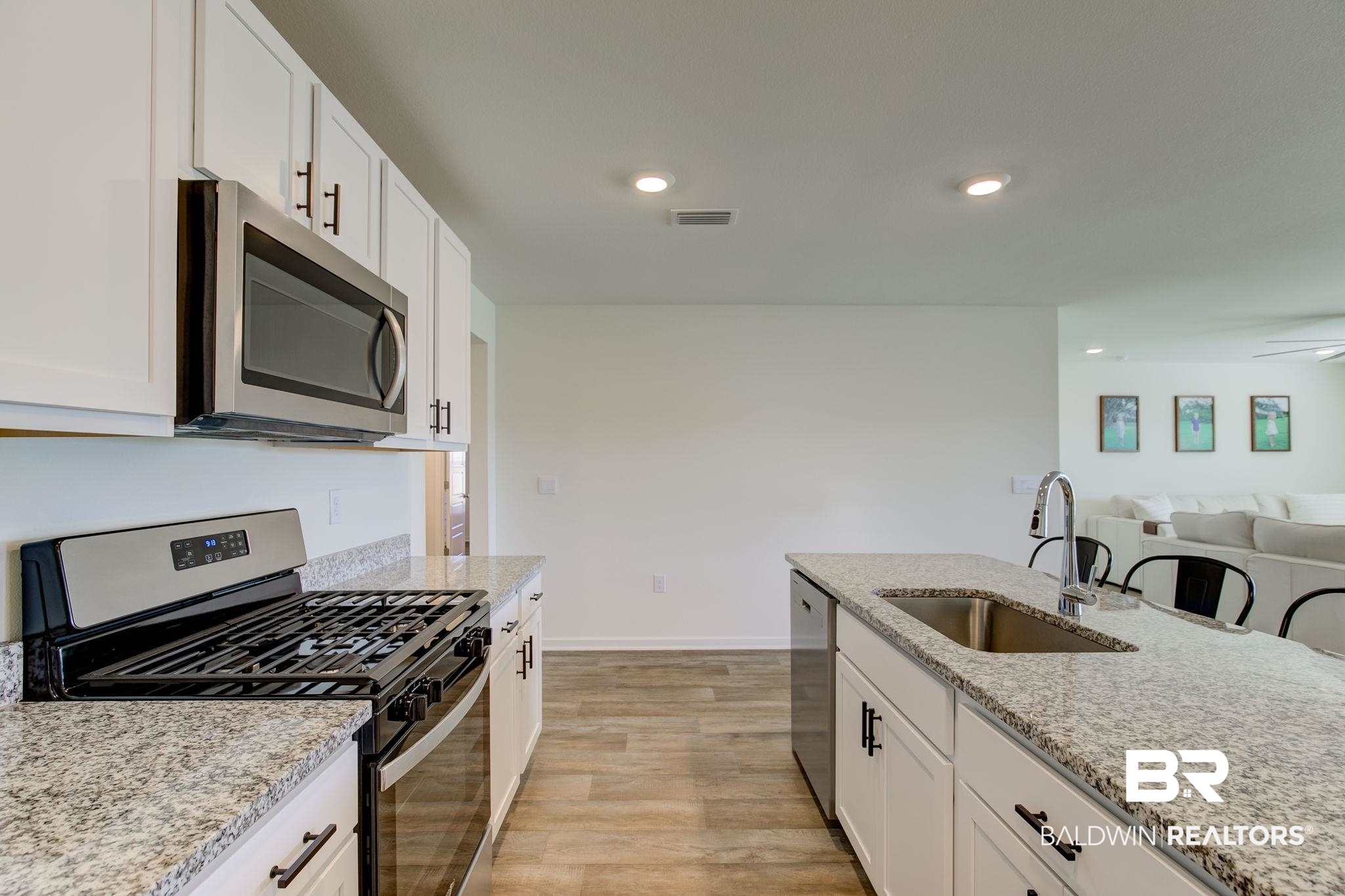 31458 Lyon Road Daphne, AL 36527 - Photo 13 of 50 Kitchen