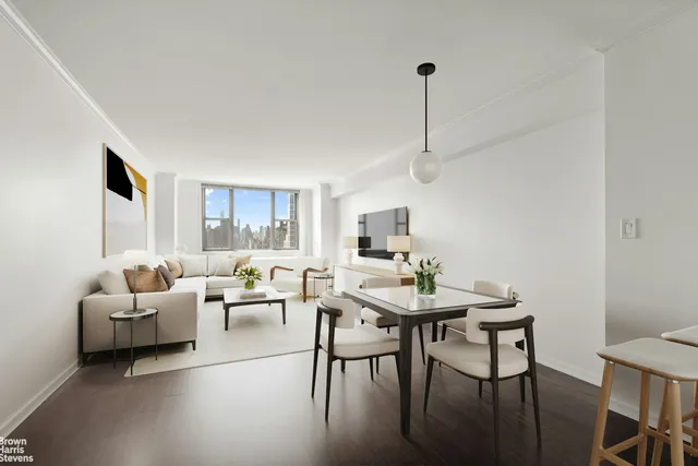 $670,000 | 444 East 86th Street, Unit 27E | Upper East Side