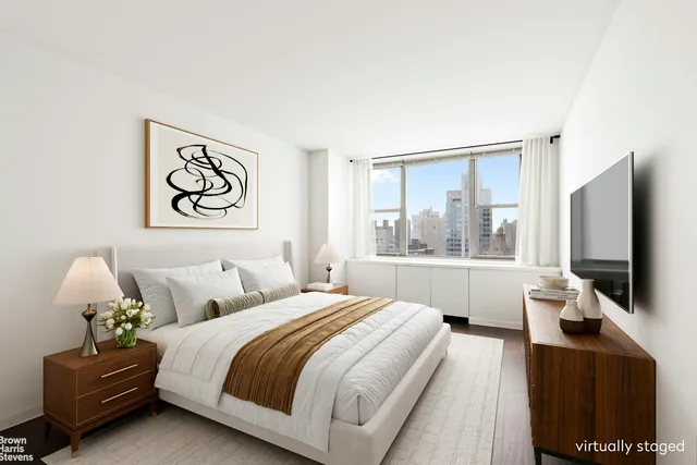 $670,000 | 444 East 86th Street, Unit 27E | Upper East Side
