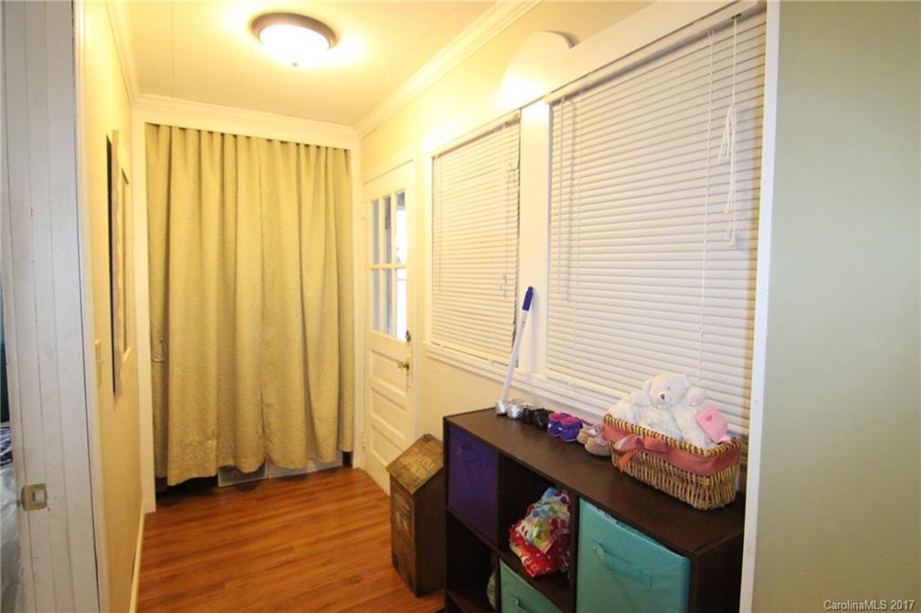 908 Hickory Grove Road Gastonia, NC 28056 - Photo 14 of 23 Gallery Image 14