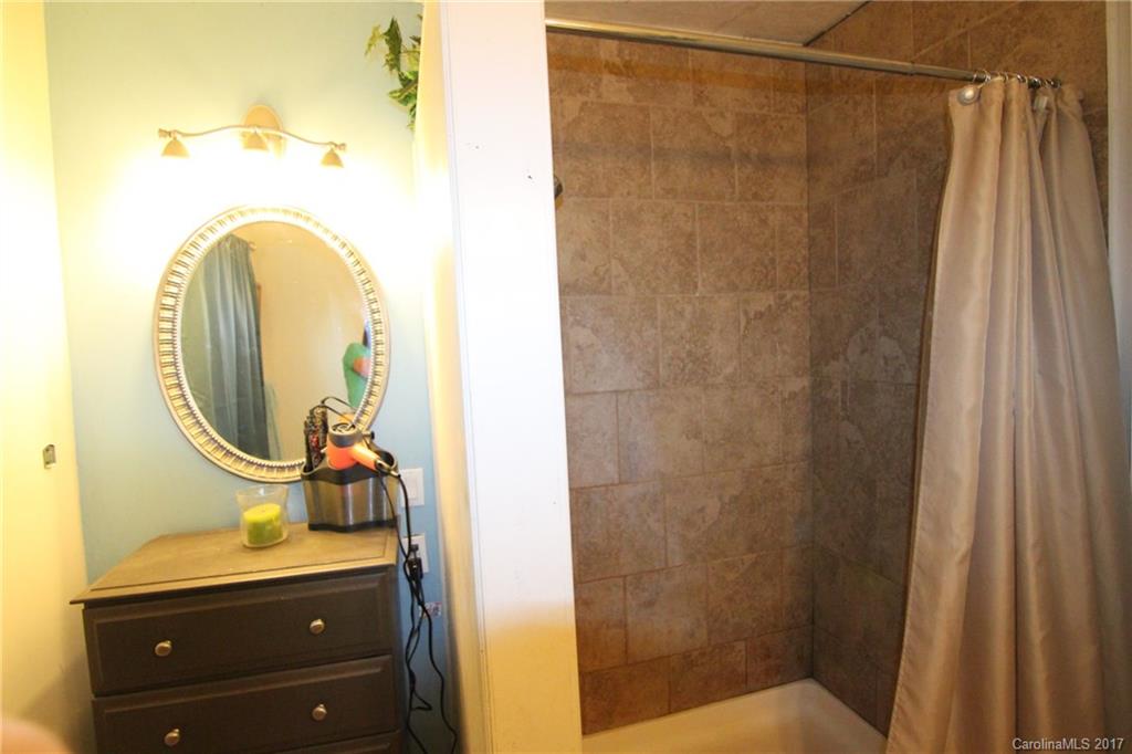 908 Hickory Grove Road Gastonia, NC 28056 - Photo 19 of 23 Gallery Image 19