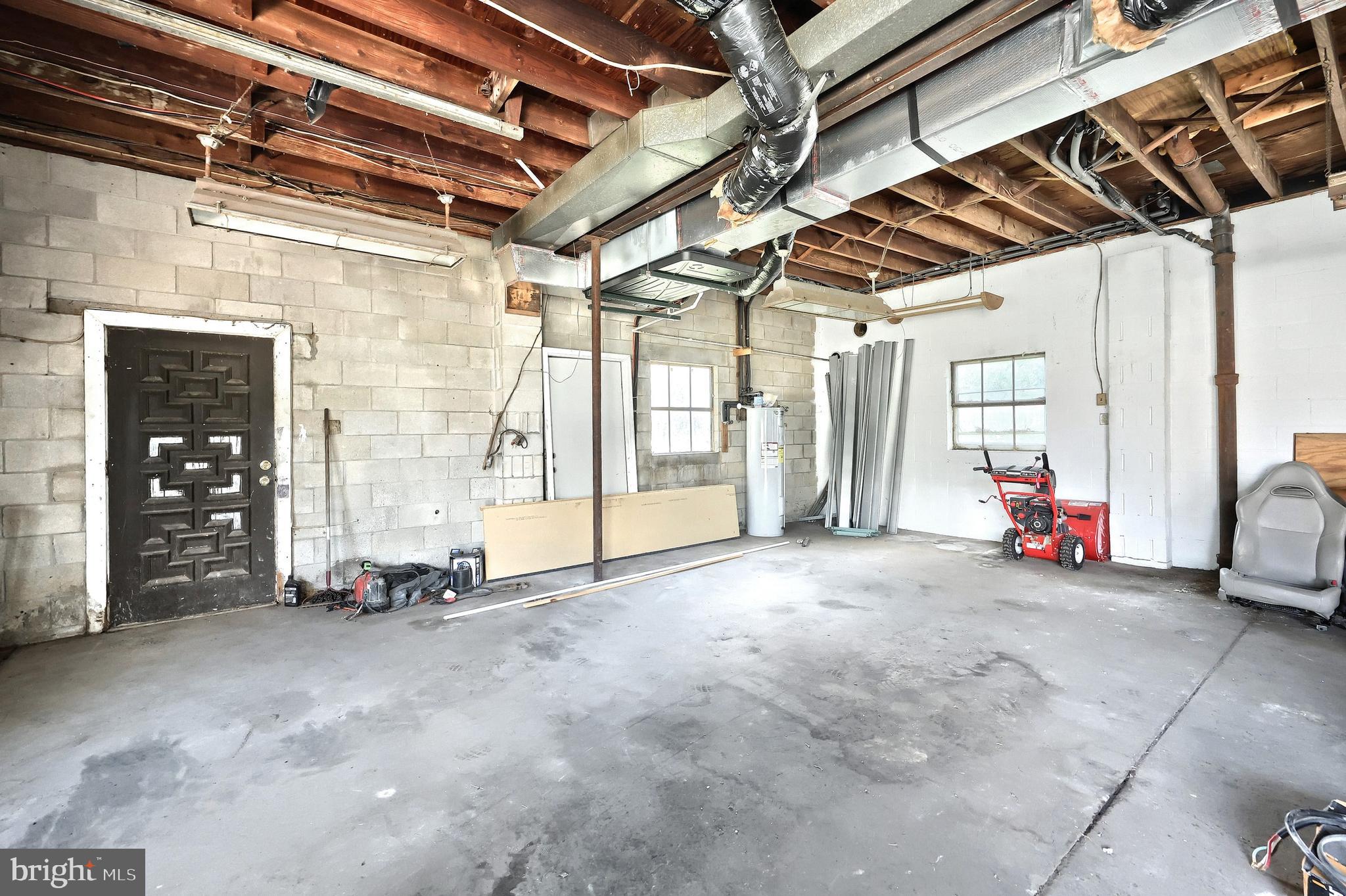 118 Flickinger Road Gettysburg, PA 17325 - Photo 26 of 30 a view of a room with gym equipment