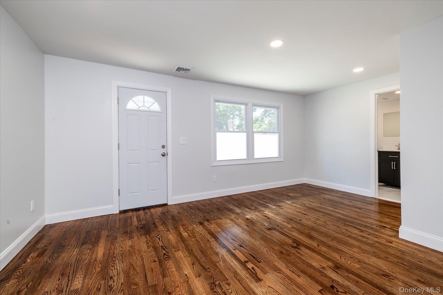 62 Alhambra Road Baldwin, NY 11575 - Photo 18 of 35
