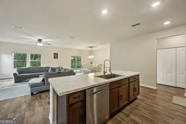 $295,000 | 115 Teakwood Drive, St. Marys, GA 31558