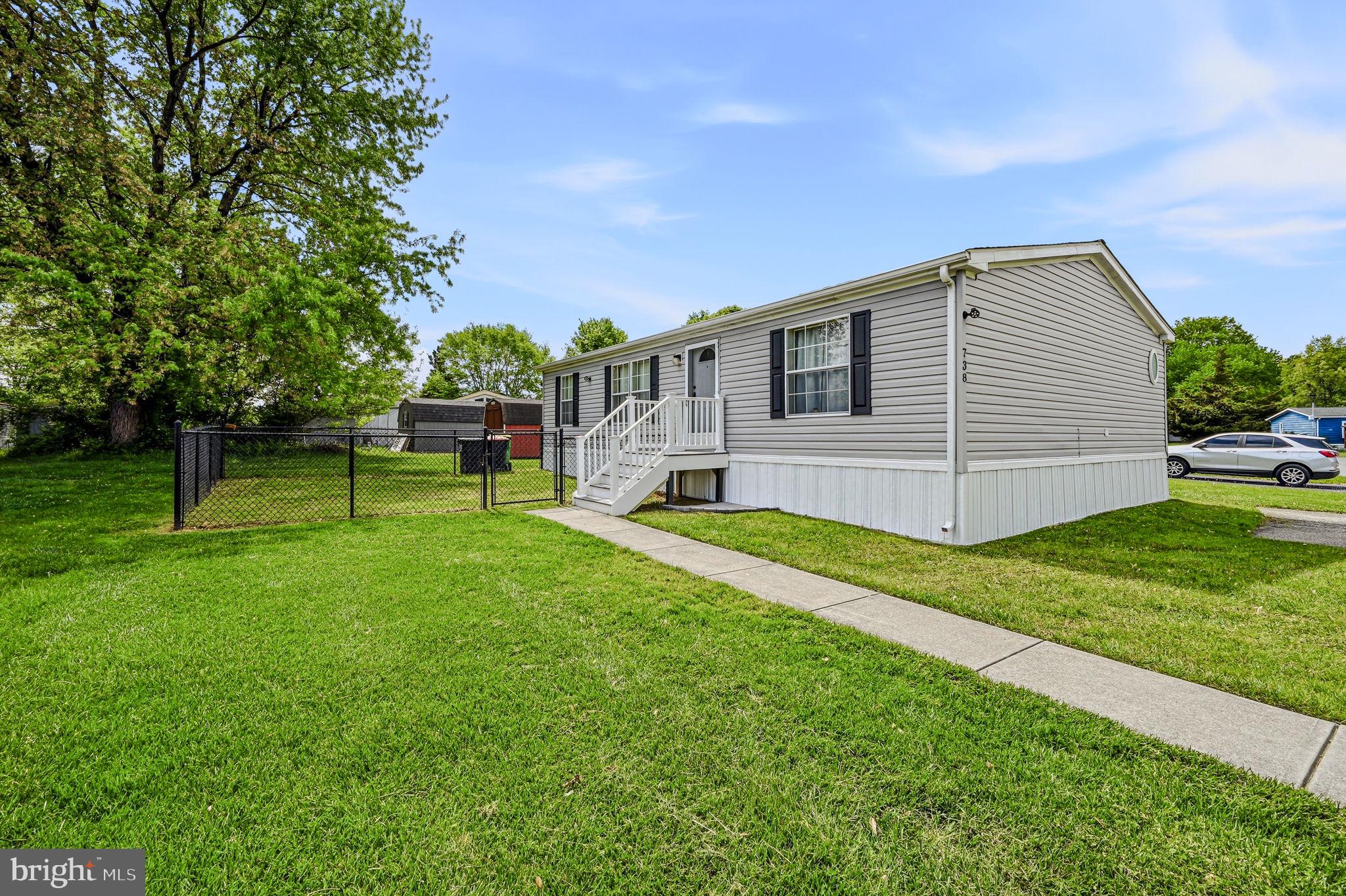 738 Cleaver Farm Road Middletown, DE 19709 - Photo 2 of 29