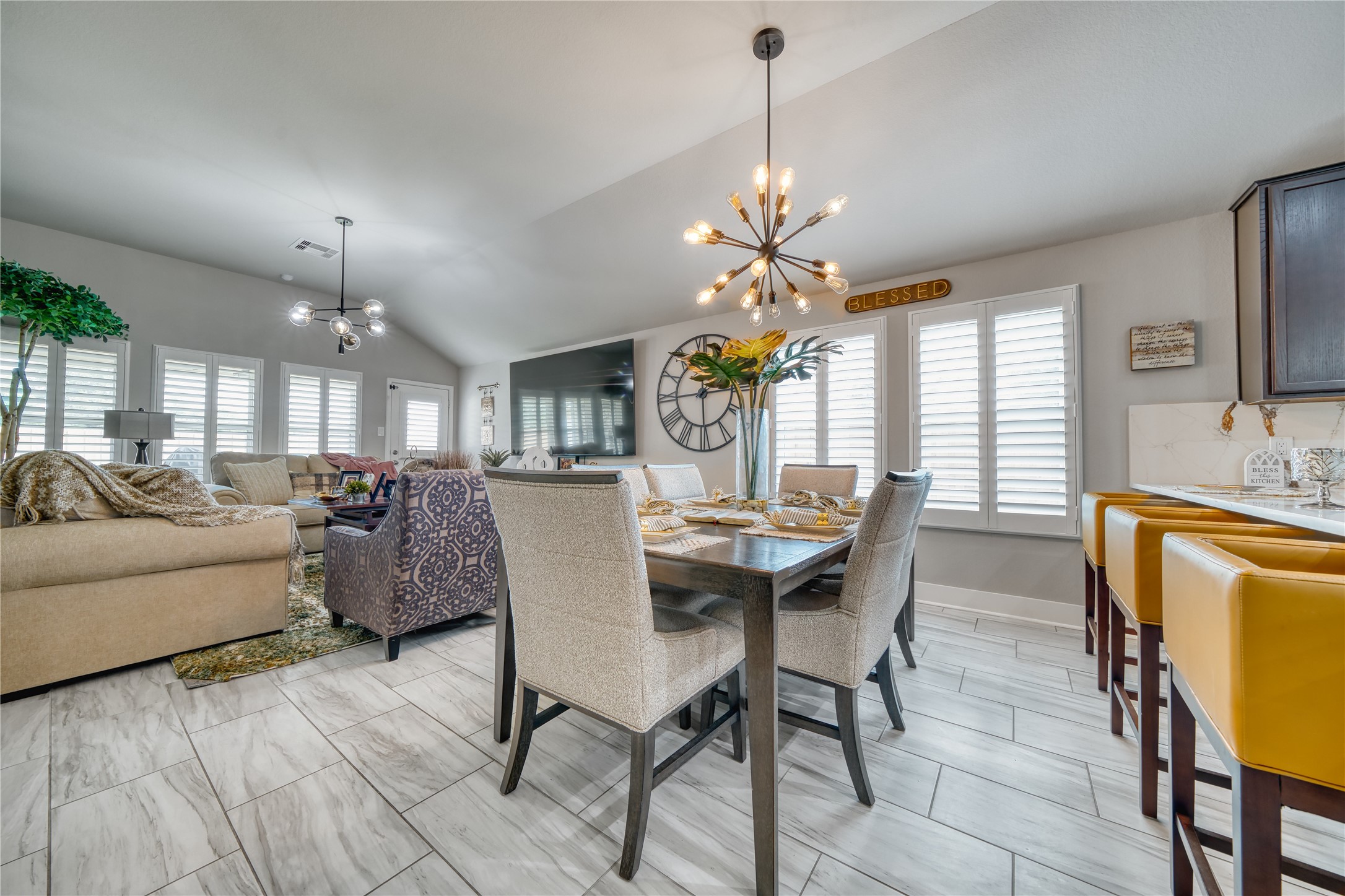 18306 West Hardy Road Houston, TX 77073 - Photo 18 of 37 Gallery Image 18