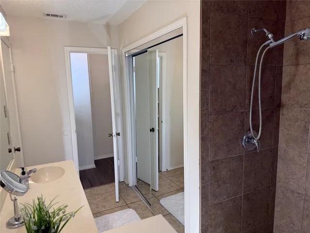 $2,100 | 4519 Keota Drive, Austin, TX 78749