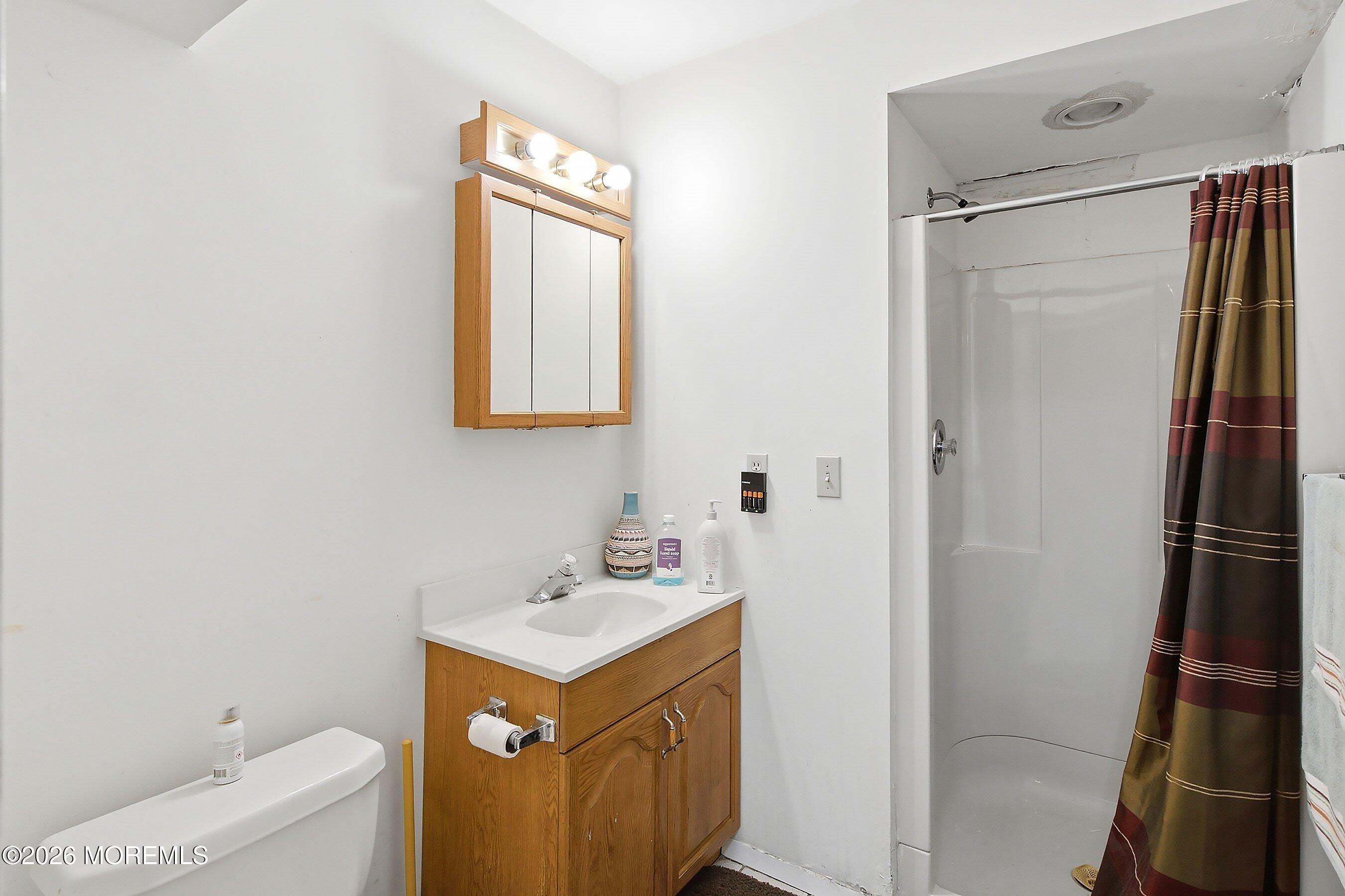 766 Bennetts Mills Road Jackson, NJ 08527 - Photo 22 of 41 26-Bath 2