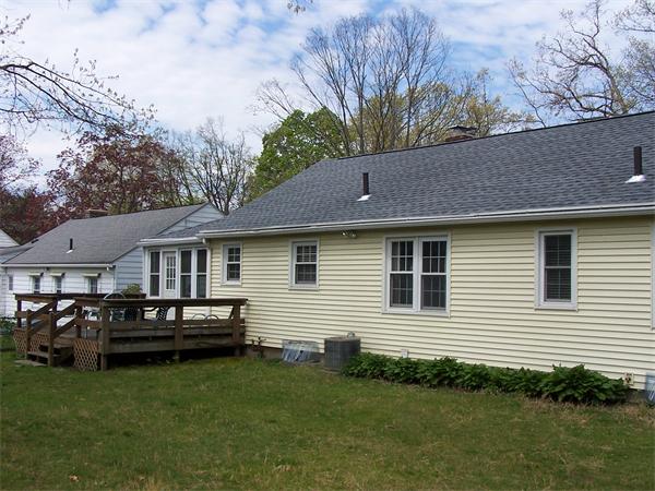 81 Weymouth Street Springfield, MA 01108 - Photo 3 of 13 Gallery Image 3