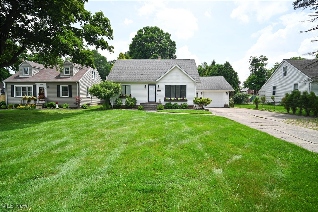 7673 North Lima Road Youngstown, OH 44514 - Photo 4 of 40 Gallery Image 4