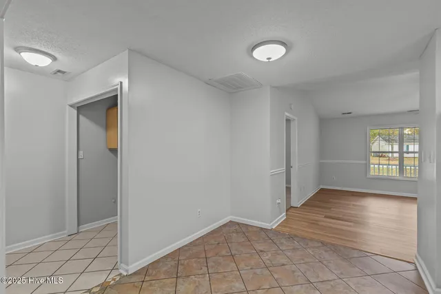 $240,000 | 204 Chappell Creek Court, Richlands, NC 28574